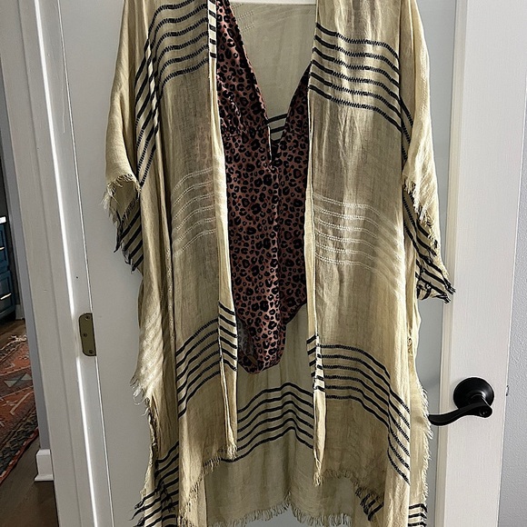 Other - Striped Beige and Black Kimono~One Size Fits All